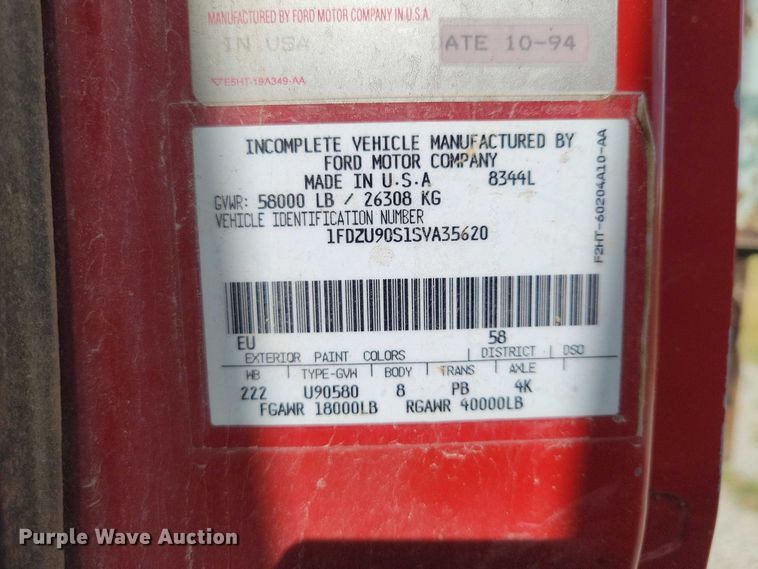 image for item DX6463 1995 Ford L9000 dump truck