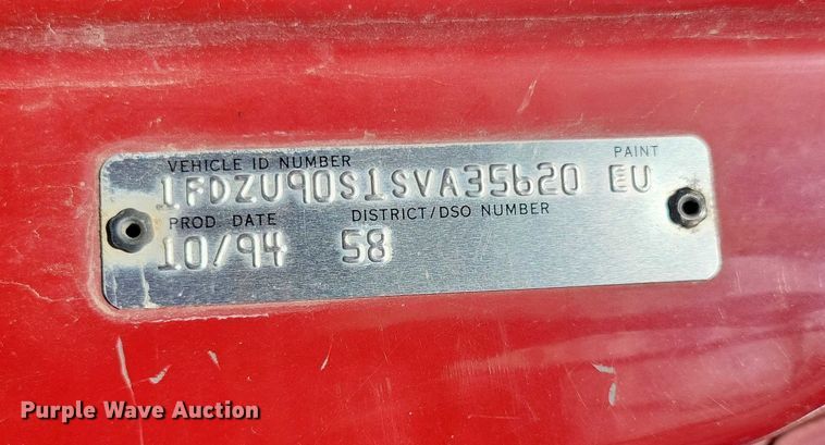 image for item DX6463 1995 Ford L9000 dump truck