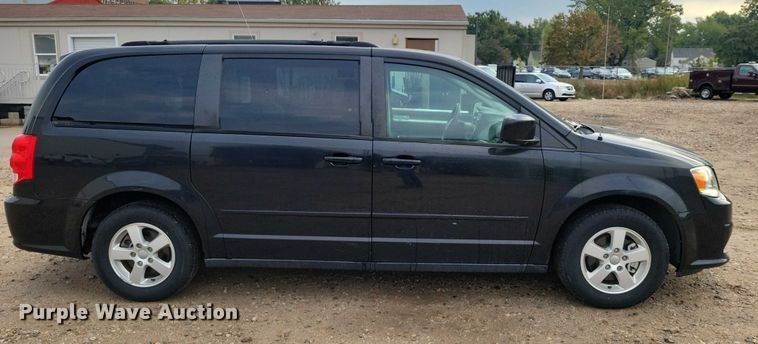 image for item DX6468 2012 Dodge Grand Caravan van