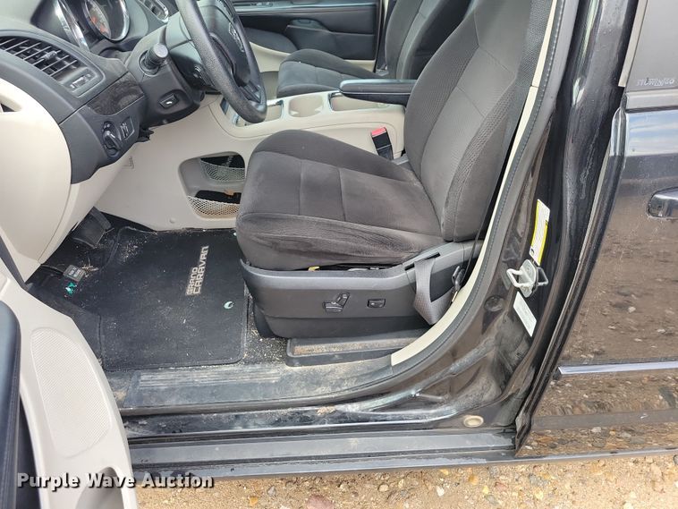 image for item DX6468 2012 Dodge Grand Caravan van