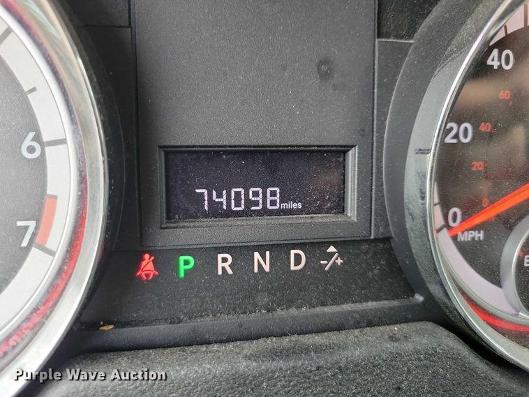 image for item DX6468 2012 Dodge Grand Caravan van