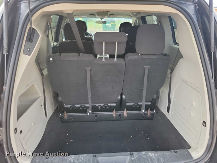 image for item DX6468 2012 Dodge Grand Caravan van