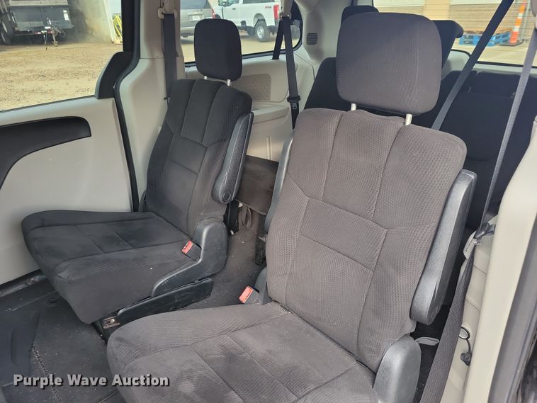 image for item DX6468 2012 Dodge Grand Caravan van