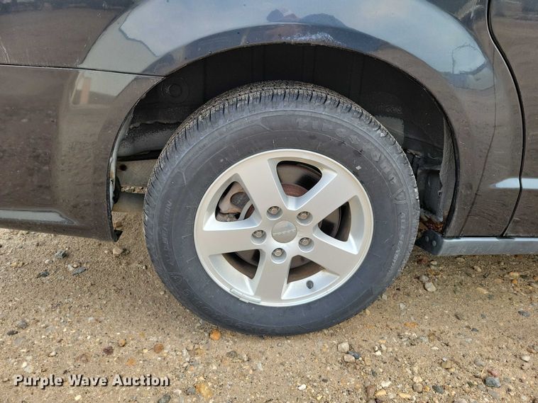 image for item DX6468 2012 Dodge Grand Caravan van