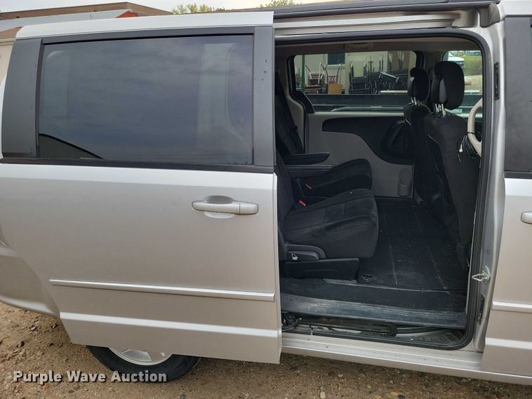 image for item DX6469 2012 Dodge Grand Caravan van