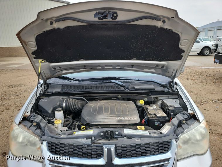 image for item DX6469 2012 Dodge Grand Caravan van