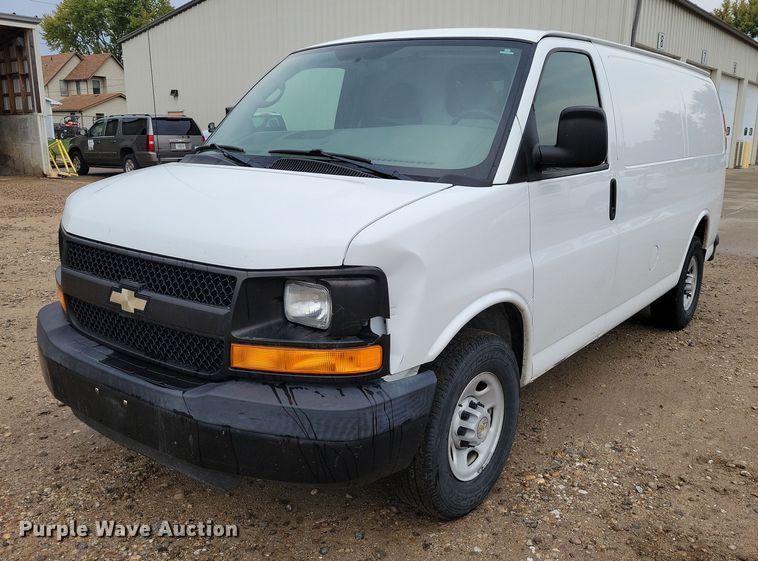 image for item DX6470 2009 Chevrolet Express 2500 van