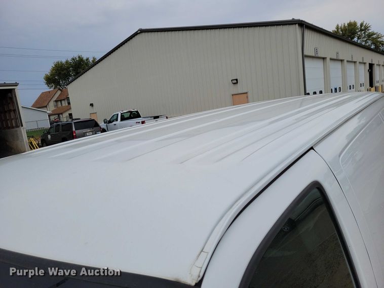 image for item DX6470 2009 Chevrolet Express 2500 van