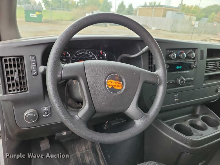 image for item DX6470 2009 Chevrolet Express 2500 van