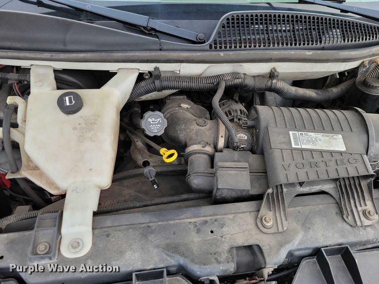 image for item DX6470 2009 Chevrolet Express 2500 van