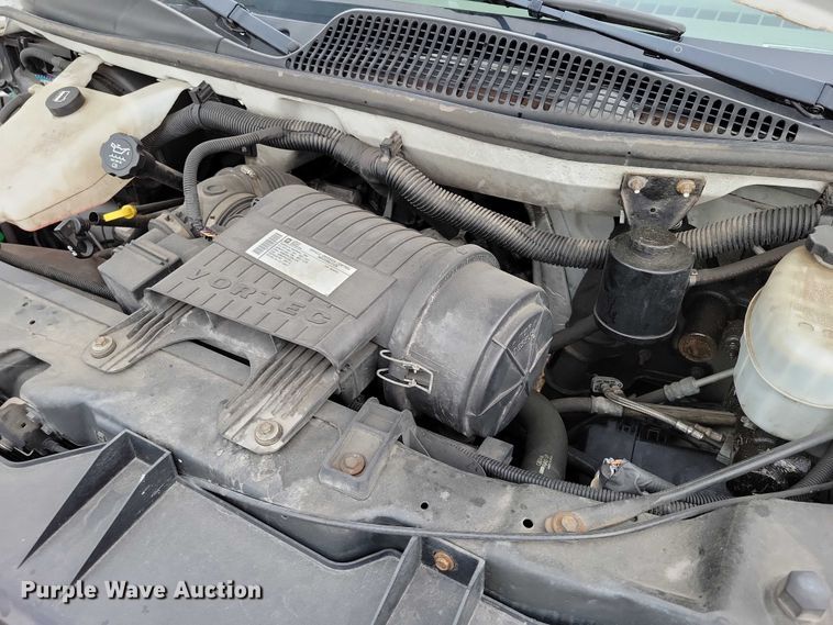 image for item DX6470 2009 Chevrolet Express 2500 van