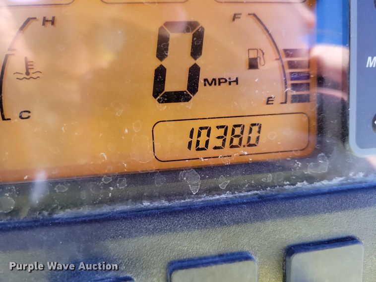 image for item DX6545 2014 John Deere  Gator 825i utility vehicle