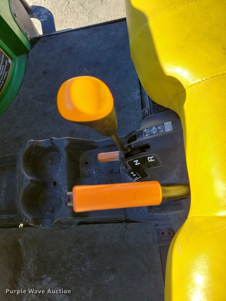 image for item DX6545 2014 John Deere  Gator 825i utility vehicle