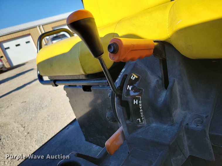 image for item DX6545 2014 John Deere  Gator 825i utility vehicle