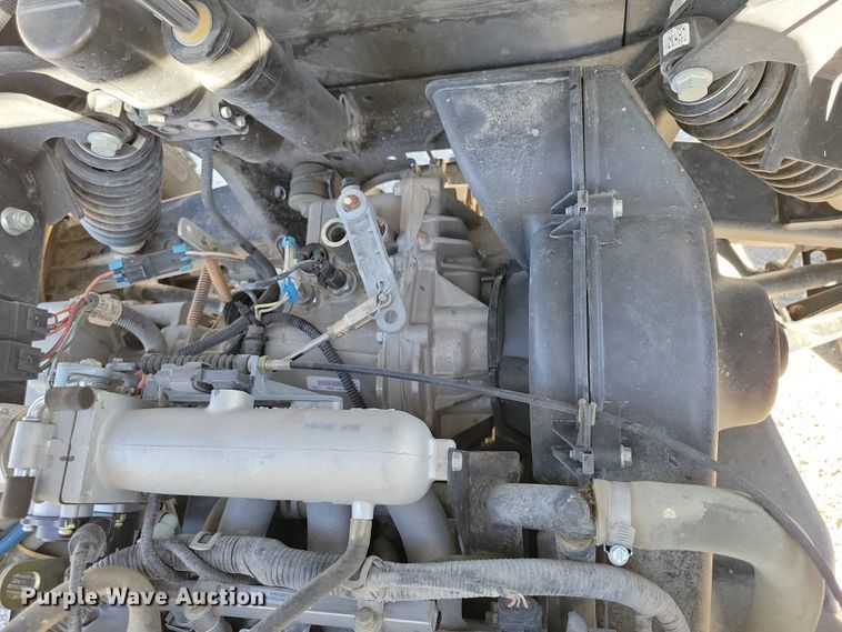 image for item DX6545 2014 John Deere  Gator 825i utility vehicle