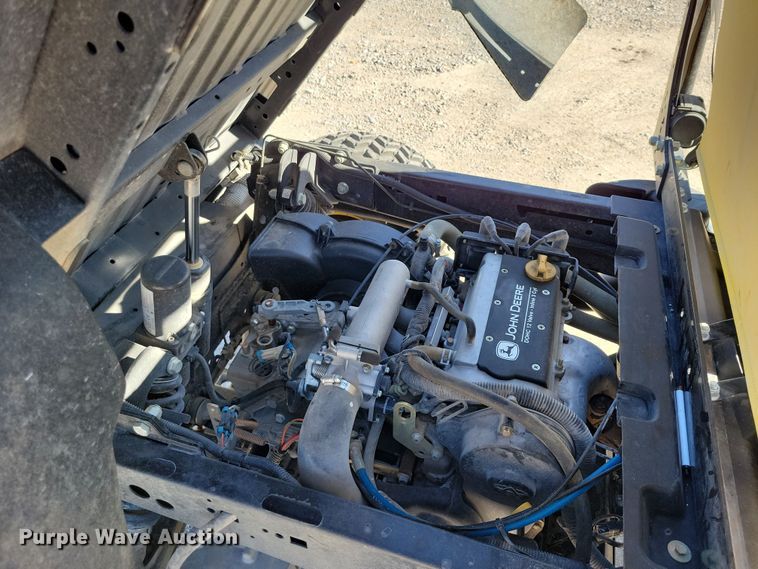 image for item DX6545 2014 John Deere  Gator 825i utility vehicle