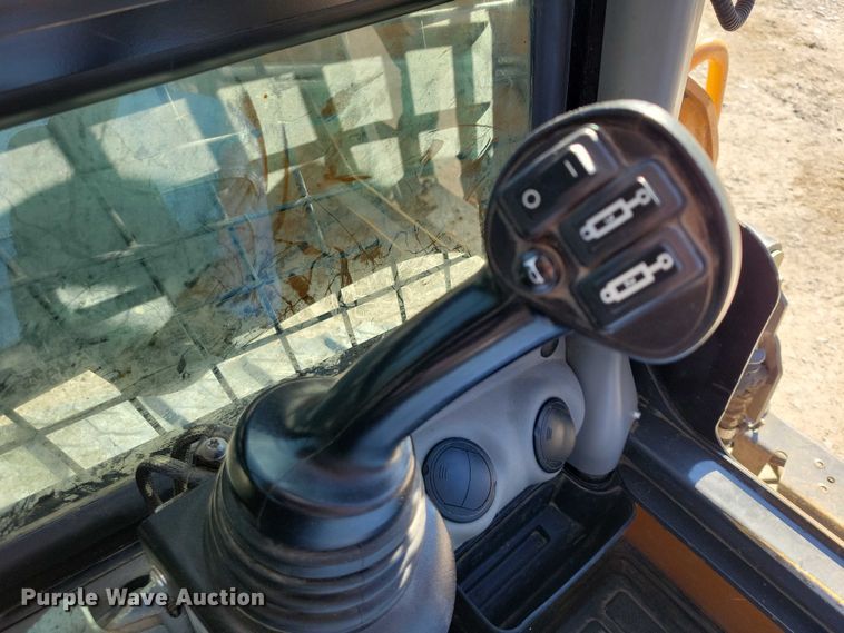 image for item DX6546 2018 Case TR310 tracked skid steer loader