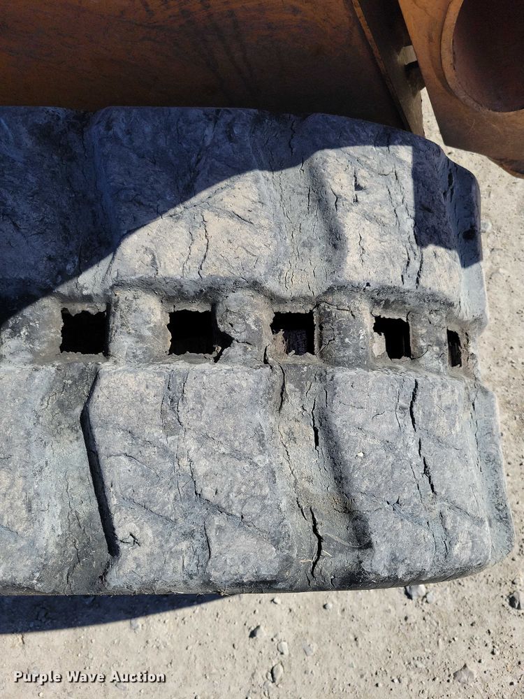 image for item DX6546 2018 Case TR310 tracked skid steer loader