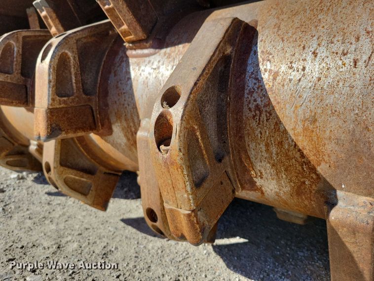 image for item DX6547 2012 Bobcat FRC60 skid steer mulcher