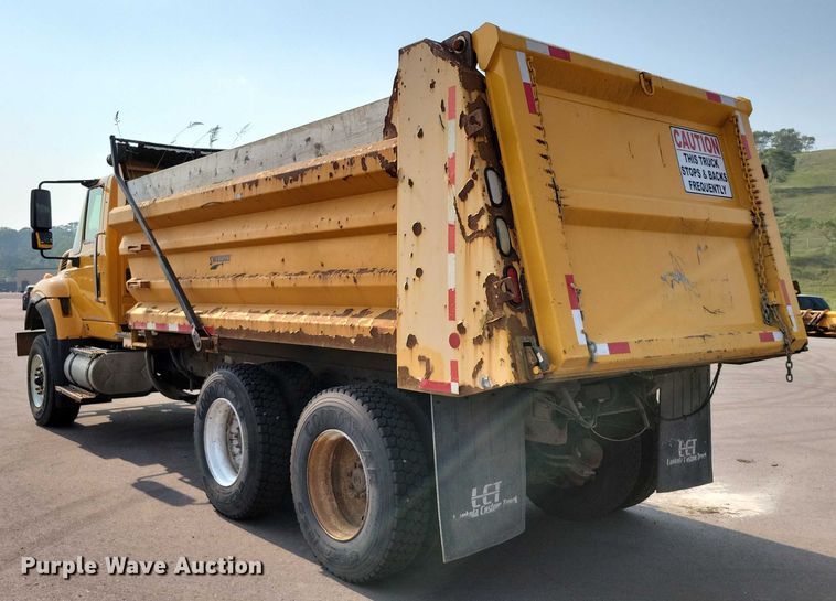 image for item DX7269 2012 International  7500 dump truck