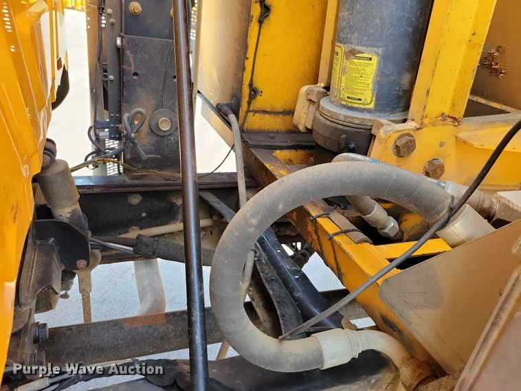 image for item DX7269 2012 International  7500 dump truck