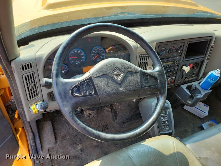 image for item DX7269 2012 International  7500 dump truck