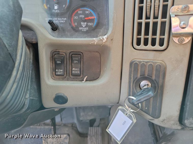 image for item DX7269 2012 International  7500 dump truck