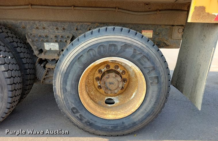 image for item DX7269 2012 International  7500 dump truck