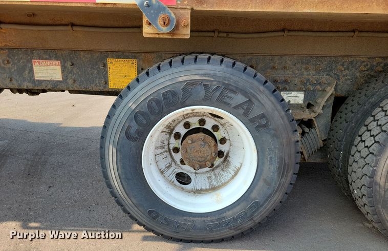 image for item DX7269 2012 International  7500 dump truck