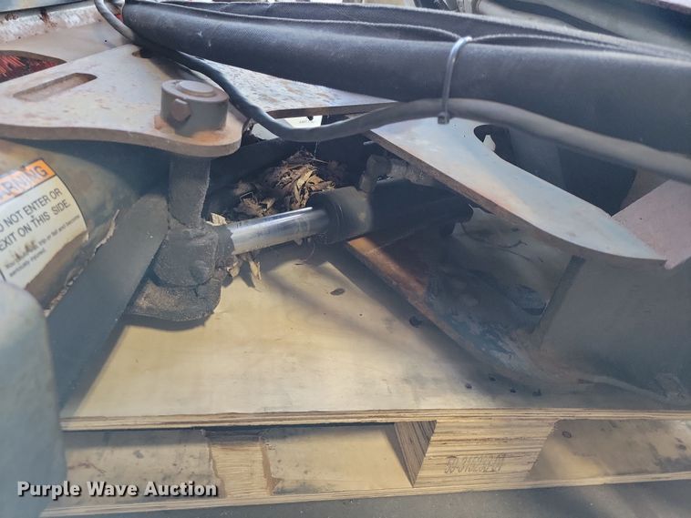 image for item DX7320 2016 Bobcat  skid steer broom