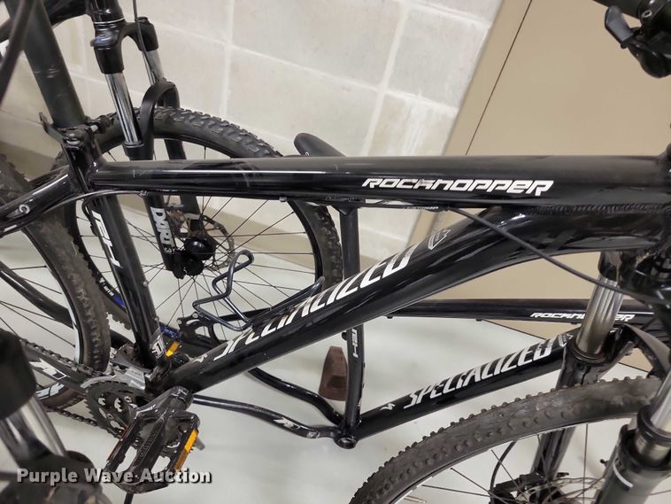 image for item DX7372 (9) bicycles