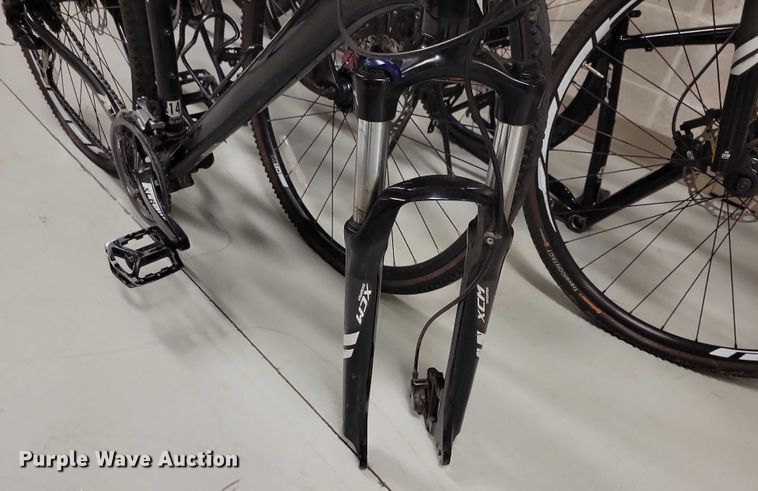 image for item DX7372 (9) bicycles