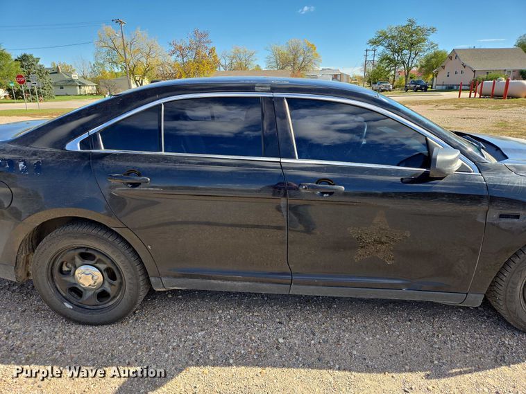 image for item DY1418 2014 Ford Taurus Police Interceptor 