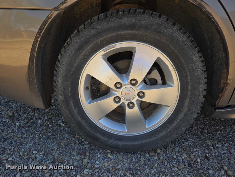 image for item DY1420 2007 Pontiac Grand Prix 