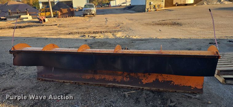 image for item DY1437 Monroe MP41R12-ISCT snow plow