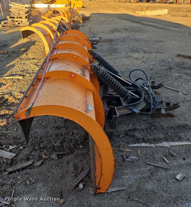 image for item DY1437 Monroe MP41R12-ISCT snow plow