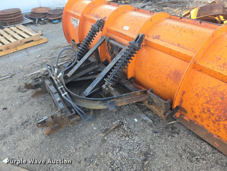 image for item DY1437 Monroe MP41R12-ISCT snow plow
