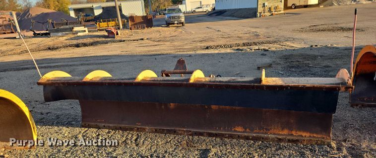 image for item DY1438 Monroe MP41R12-ISCT snow plow