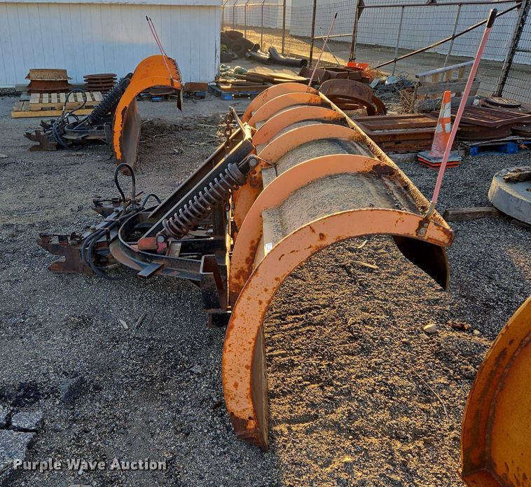 image for item DY1438 Monroe MP41R12-ISCT snow plow