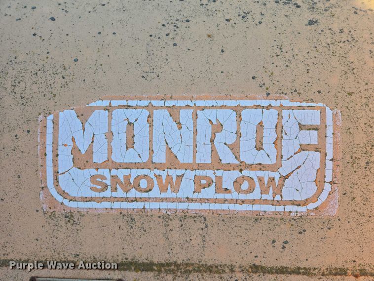 image for item DY1438 Monroe MP41R12-ISCT snow plow