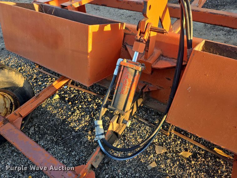 image for item DY1441 Scraper