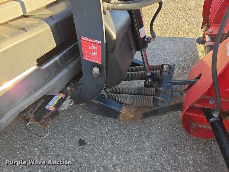 image for item DY1444 2003 Chevrolet Silverado 2500HD Ext. Cab pickup truck