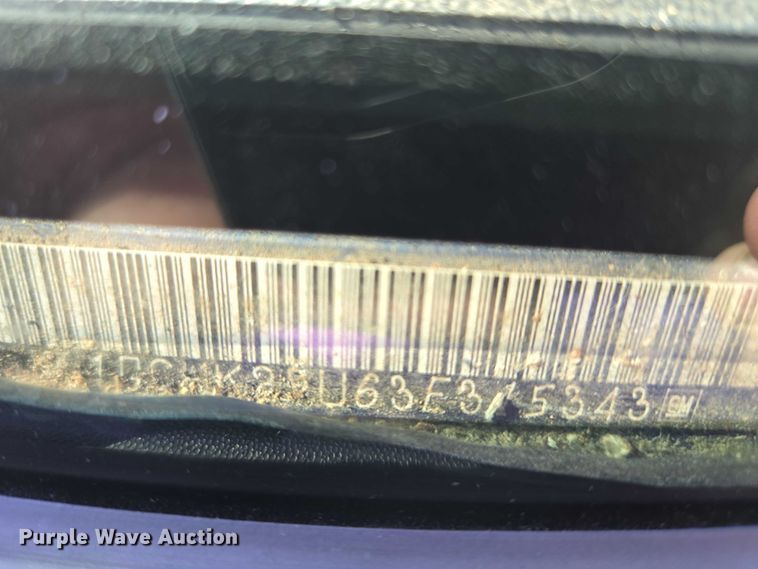 image for item DY1444 2003 Chevrolet Silverado 2500HD Ext. Cab pickup truck