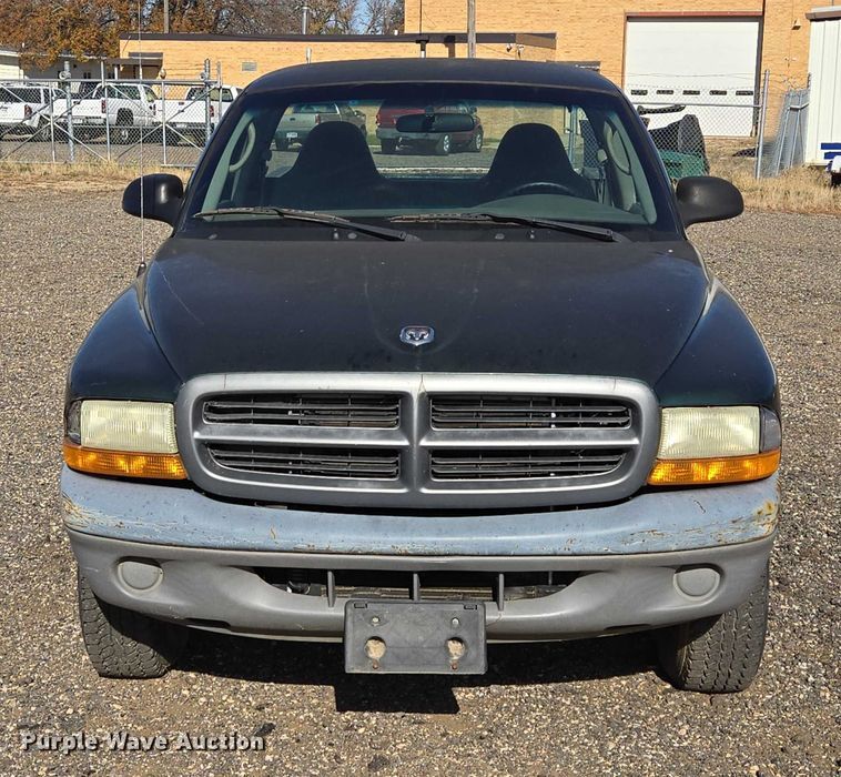 image for item DY1445 2001 Dodge Dakota pickup truck