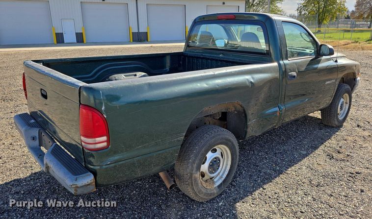 image for item DY1445 2001 Dodge Dakota pickup truck