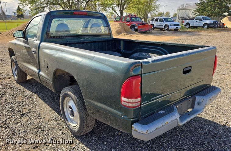 image for item DY1445 2001 Dodge Dakota pickup truck
