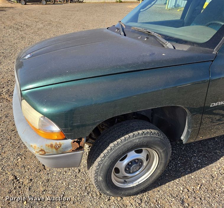 image for item DY1445 2001 Dodge Dakota pickup truck