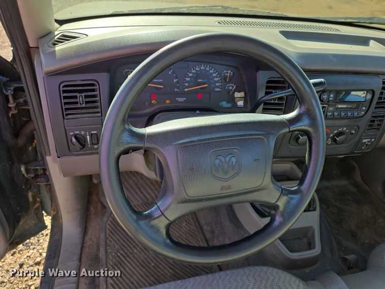 image for item DY1445 2001 Dodge Dakota pickup truck