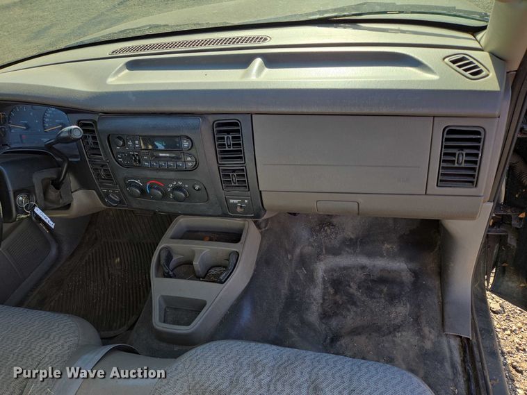 image for item DY1445 2001 Dodge Dakota pickup truck