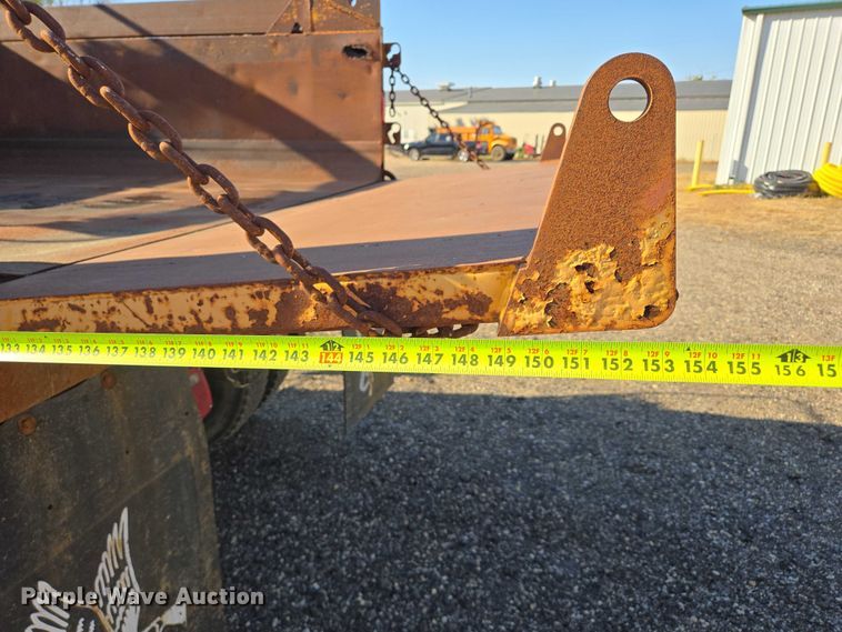 image for item DY1447 1999 International 4700 dump truck